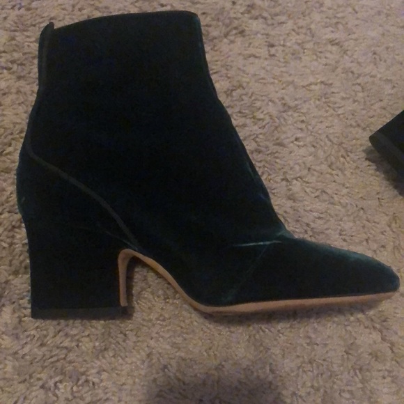 Jimmy Choo green velvet ankle boots size 35.5 - Picture 6 of 16